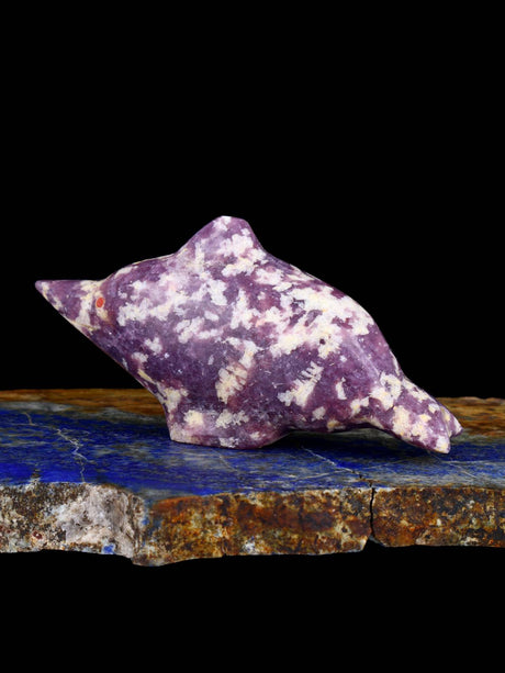 Lepidolite Dolphin Zuni Fetish - PuebloDirect.com