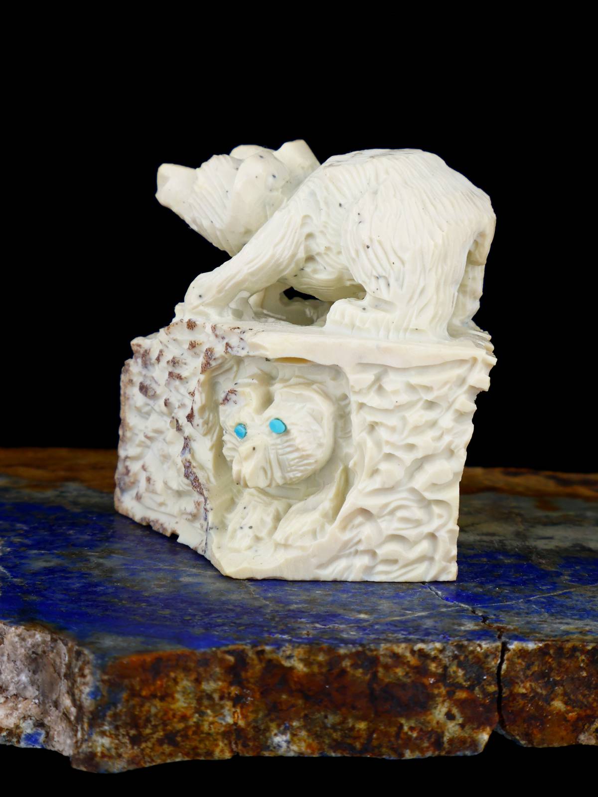 Zuni Fish Rock Bear Family Zuni Fetish - PuebloDirect.com