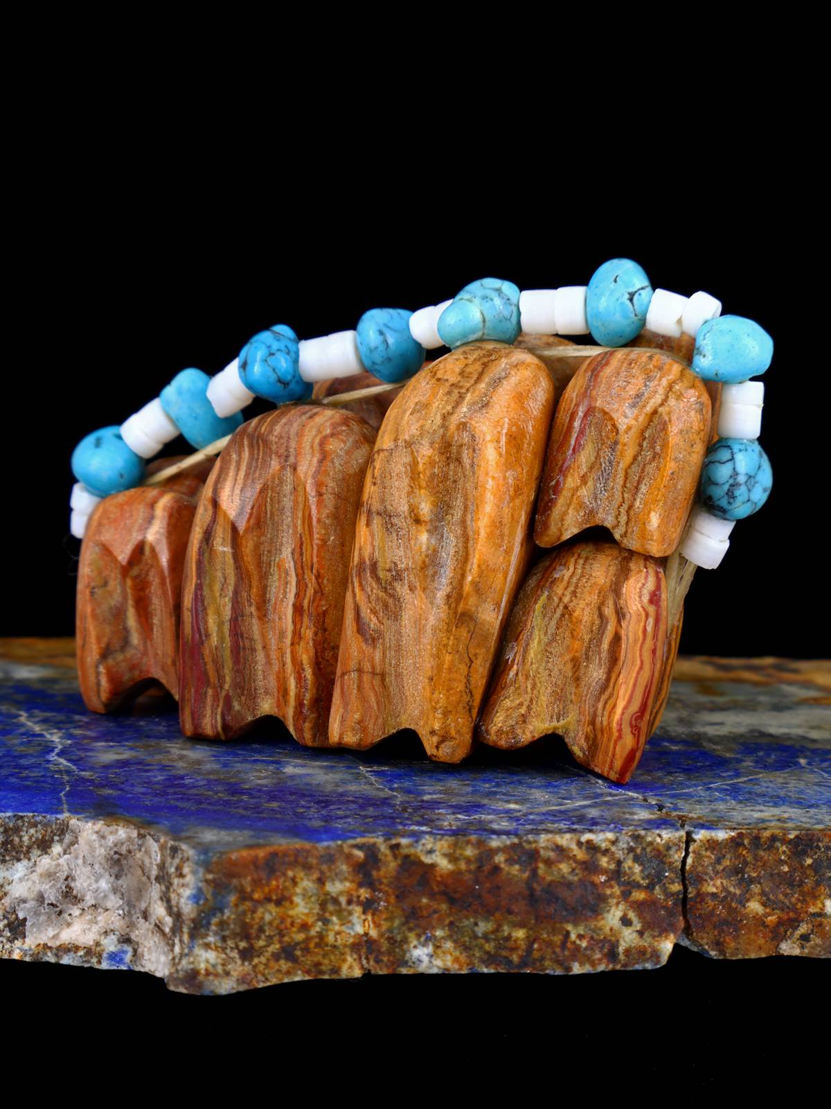Onyx Bear Family Zuni Fetish - PuebloDirect.com