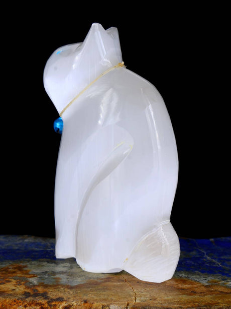 Selenite Cat Zuni Fetish - PuebloDirect.com