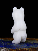White Marble Bear Zuni Fetish - PuebloDirect.com