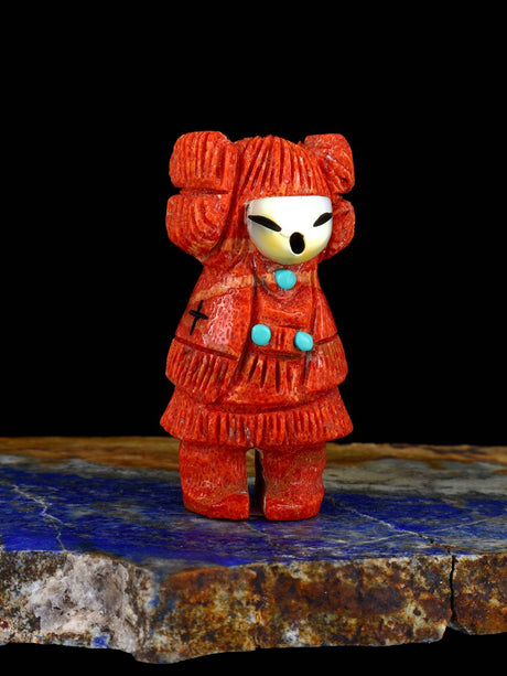 Apple Coral Maiden Zuni Fetish - PuebloDirect.com