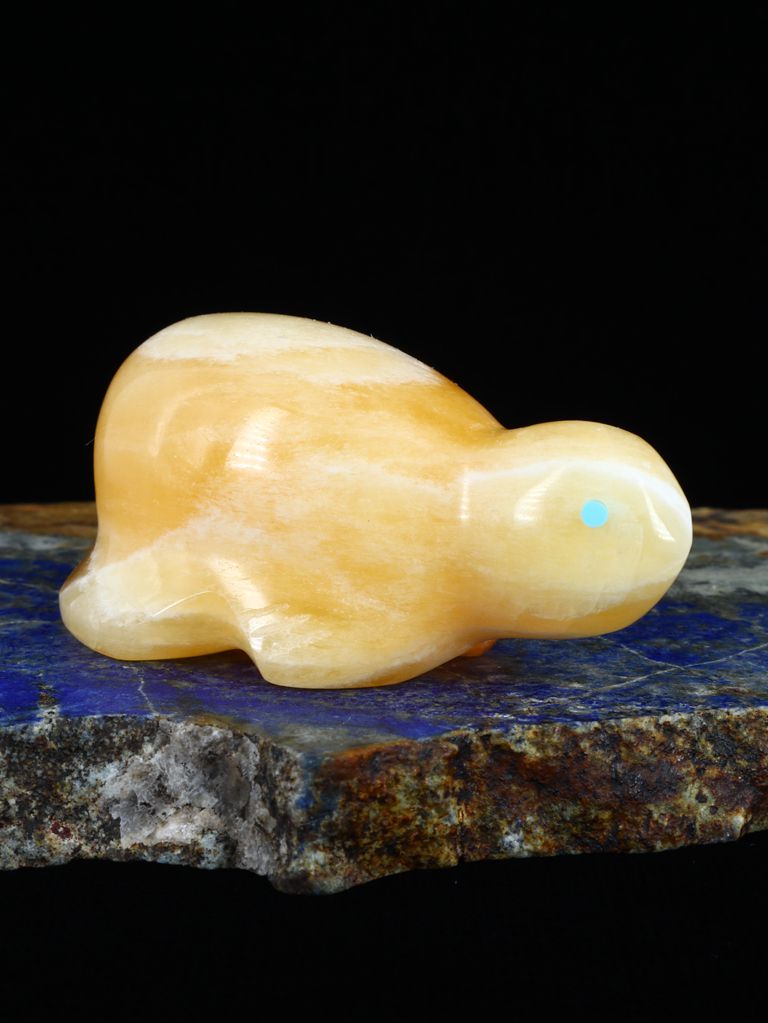 Honey Calcite Turtle Zuni Fetish - PuebloDirect.com