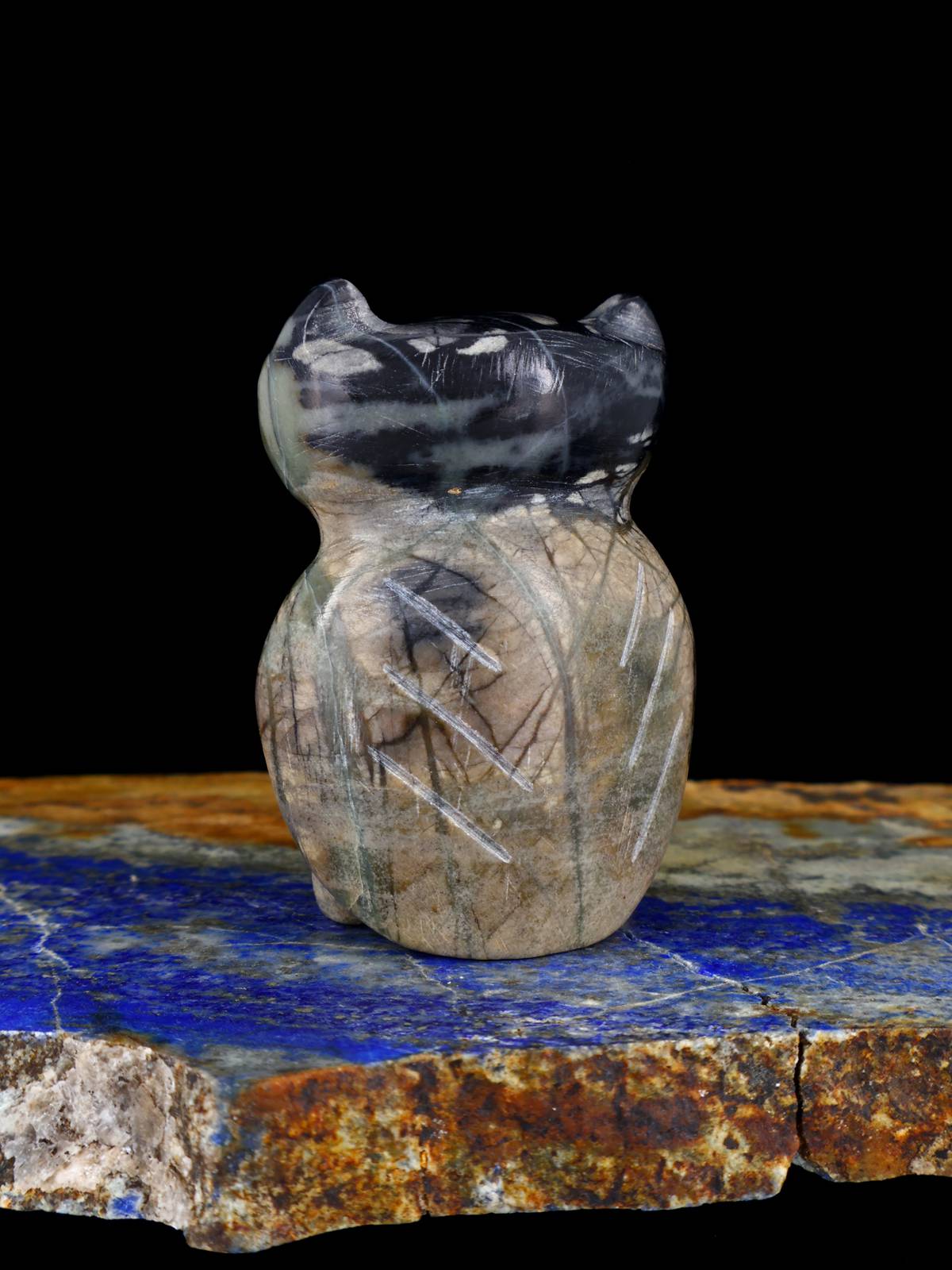 Picasso Marble Owl Zuni Fetish