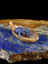 Sodalite Frog Zuni Fetish