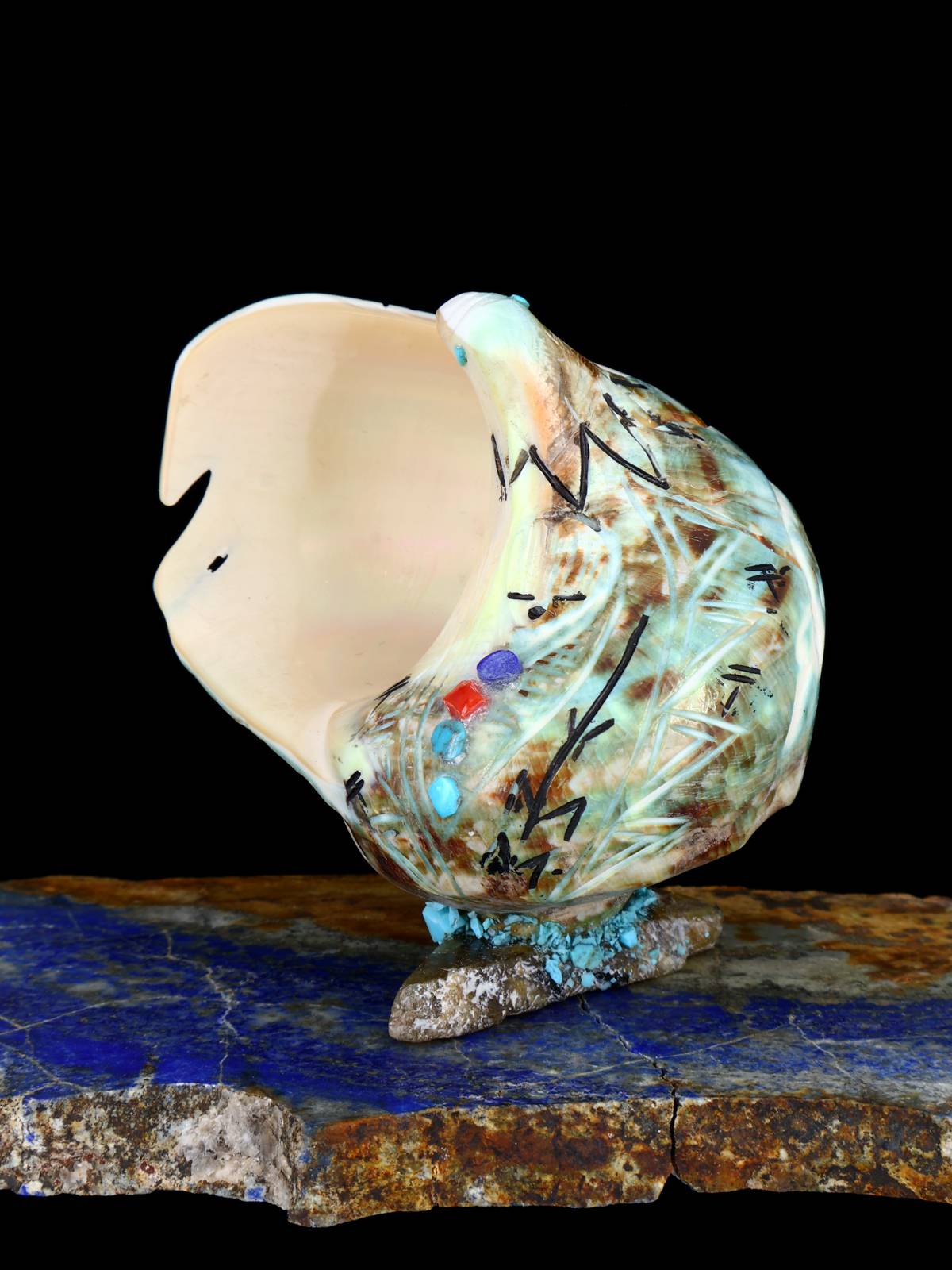 Green Snail Shell Eagle Zuni Fetish