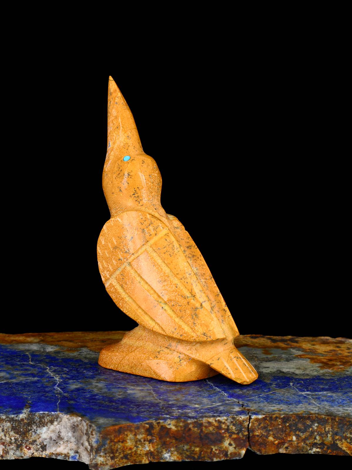 Travertine Bird Zuni Fetish Carving
