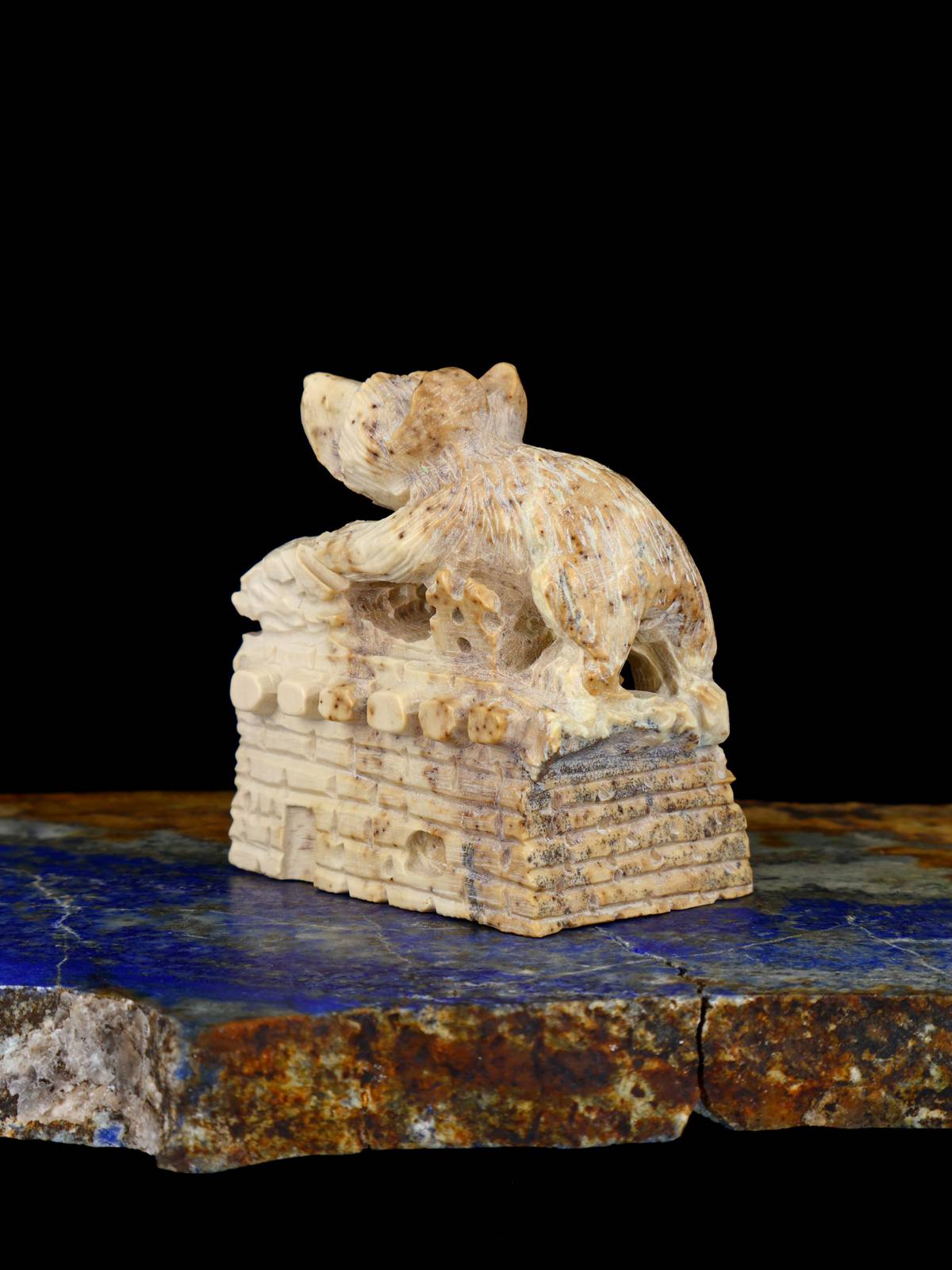 Fétiche Zuni des ours serpentins