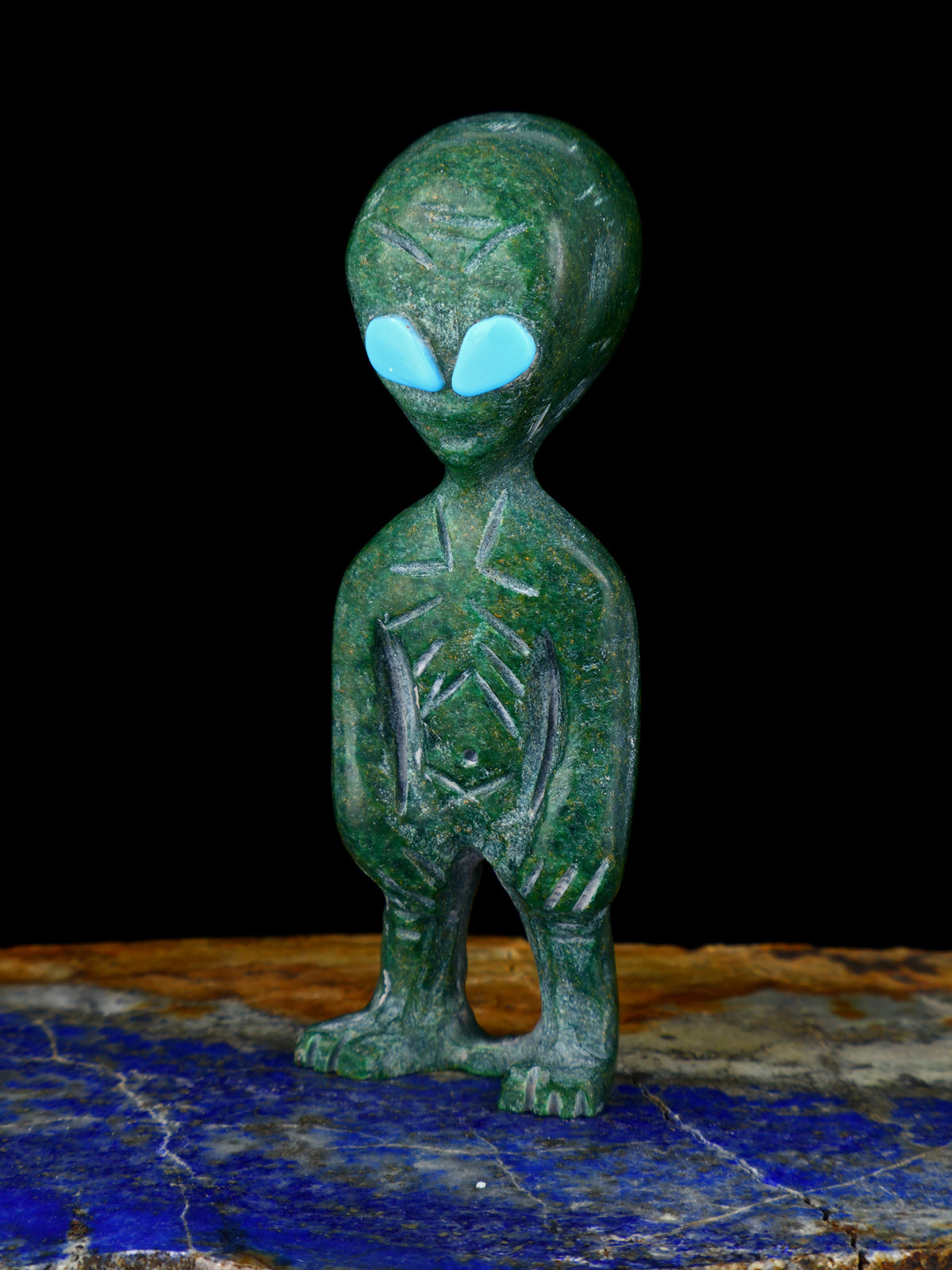Serpentine Alien Zuni Fetish