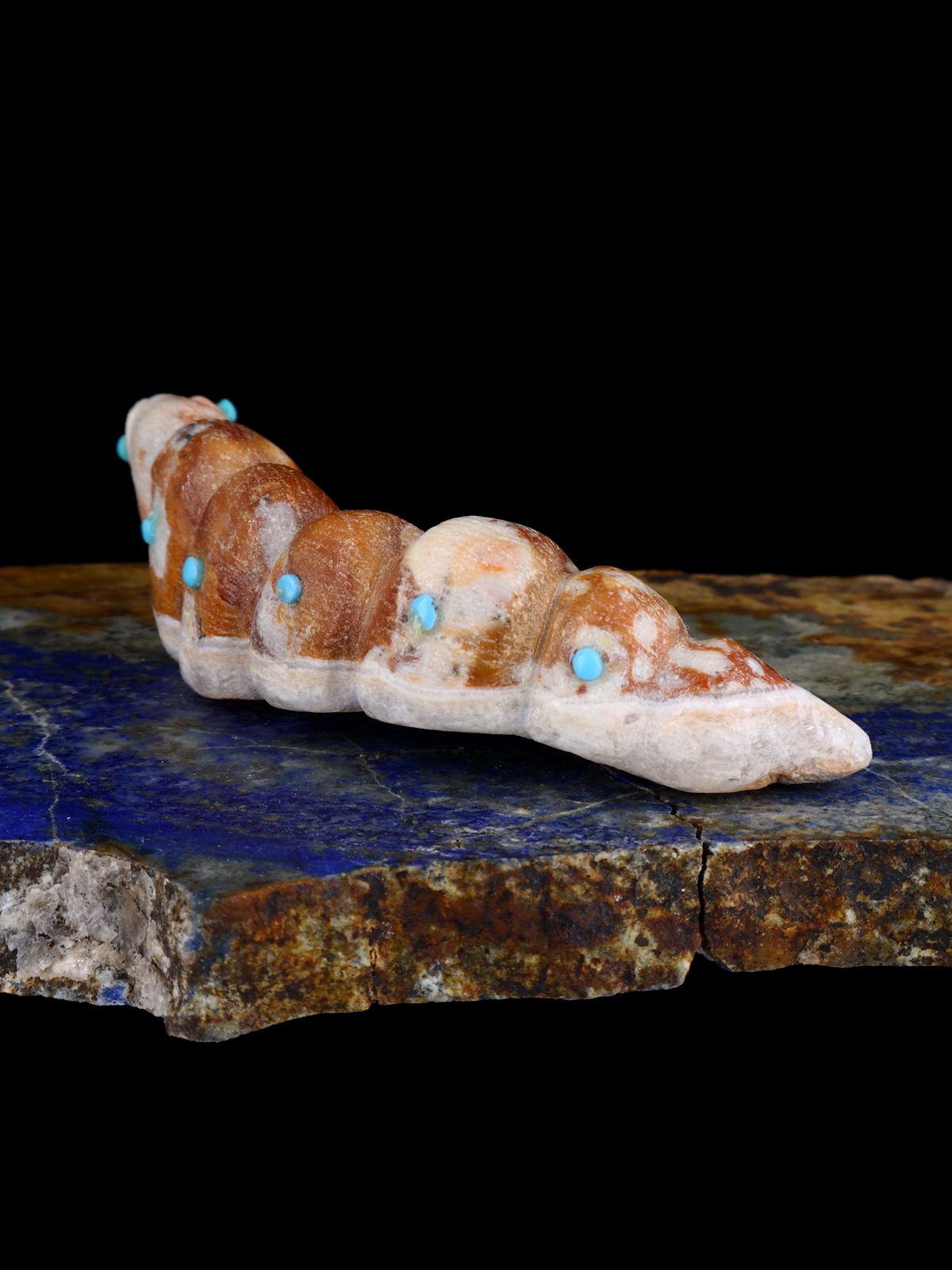 Dolomite Caterpillar Zuni Fetish - PuebloDirect.com