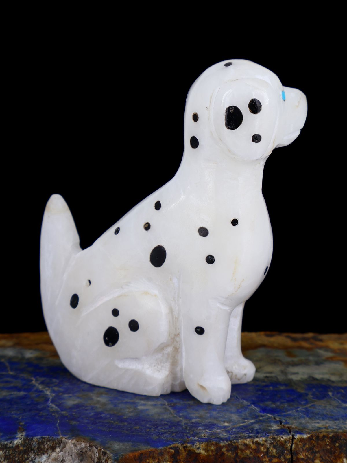 White Marble Dalmation Dog Zuni Fetish - PuebloDirect.com