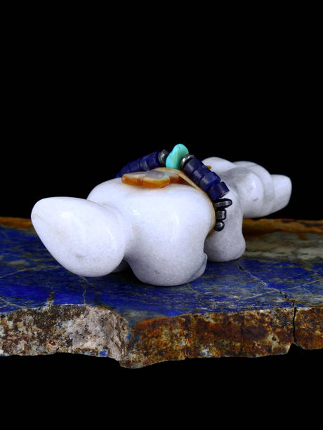 Marble Wolf Zuni Fetish