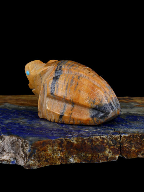 Egyptian Marble Frog Zuni Fetish - PuebloDirect.com