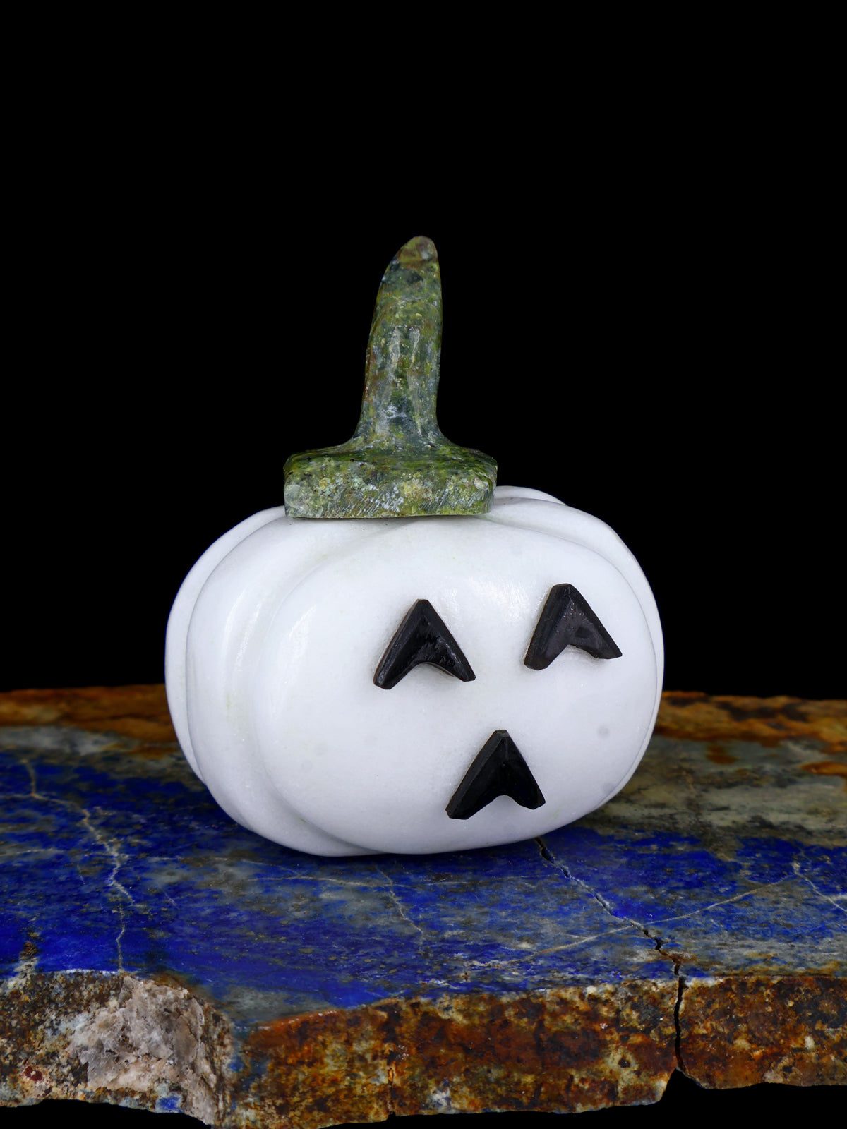 Alabaster Pumpkin Zuni Fetish