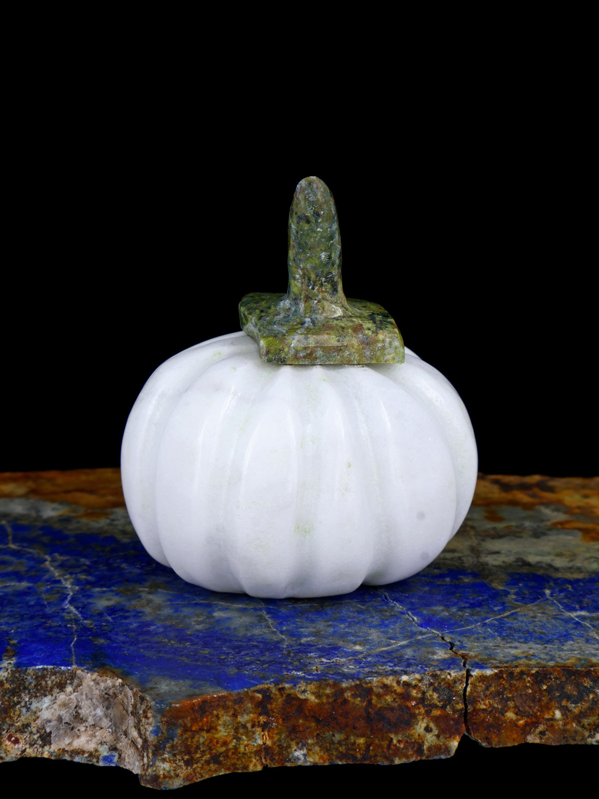 Alabaster Pumpkin Zuni Fetish