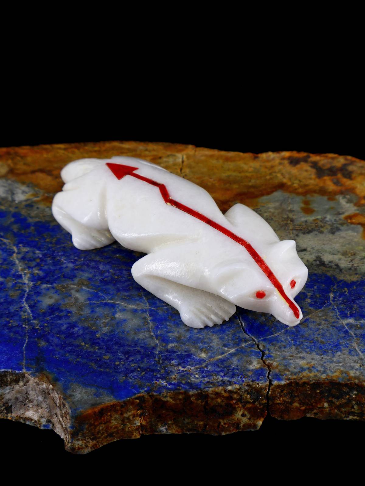 White Marble Badger Zuni Fetish