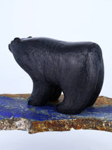Fetiche Zuni del oso de mármol blanco