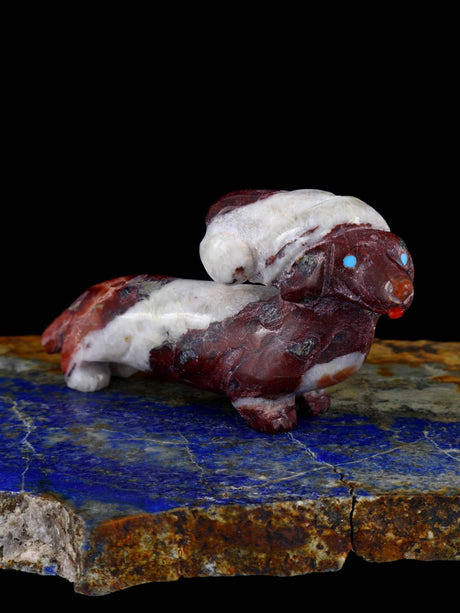 Marble Santa Doggy Zuni Fetish - PuebloDirect.com