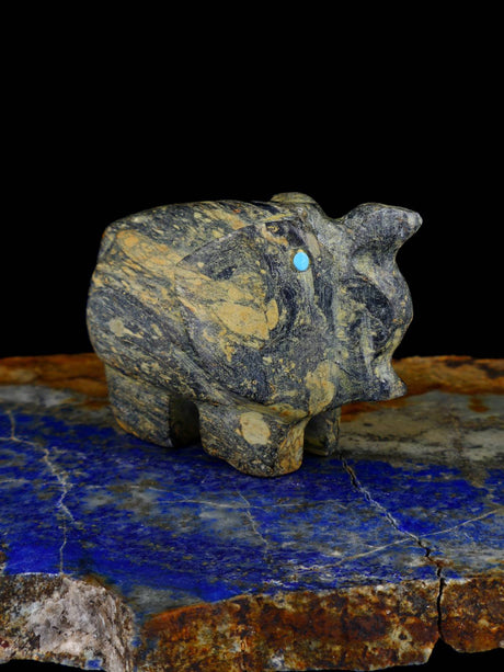 Serpentine Elephant Zuni Fetish - PuebloDirect.com