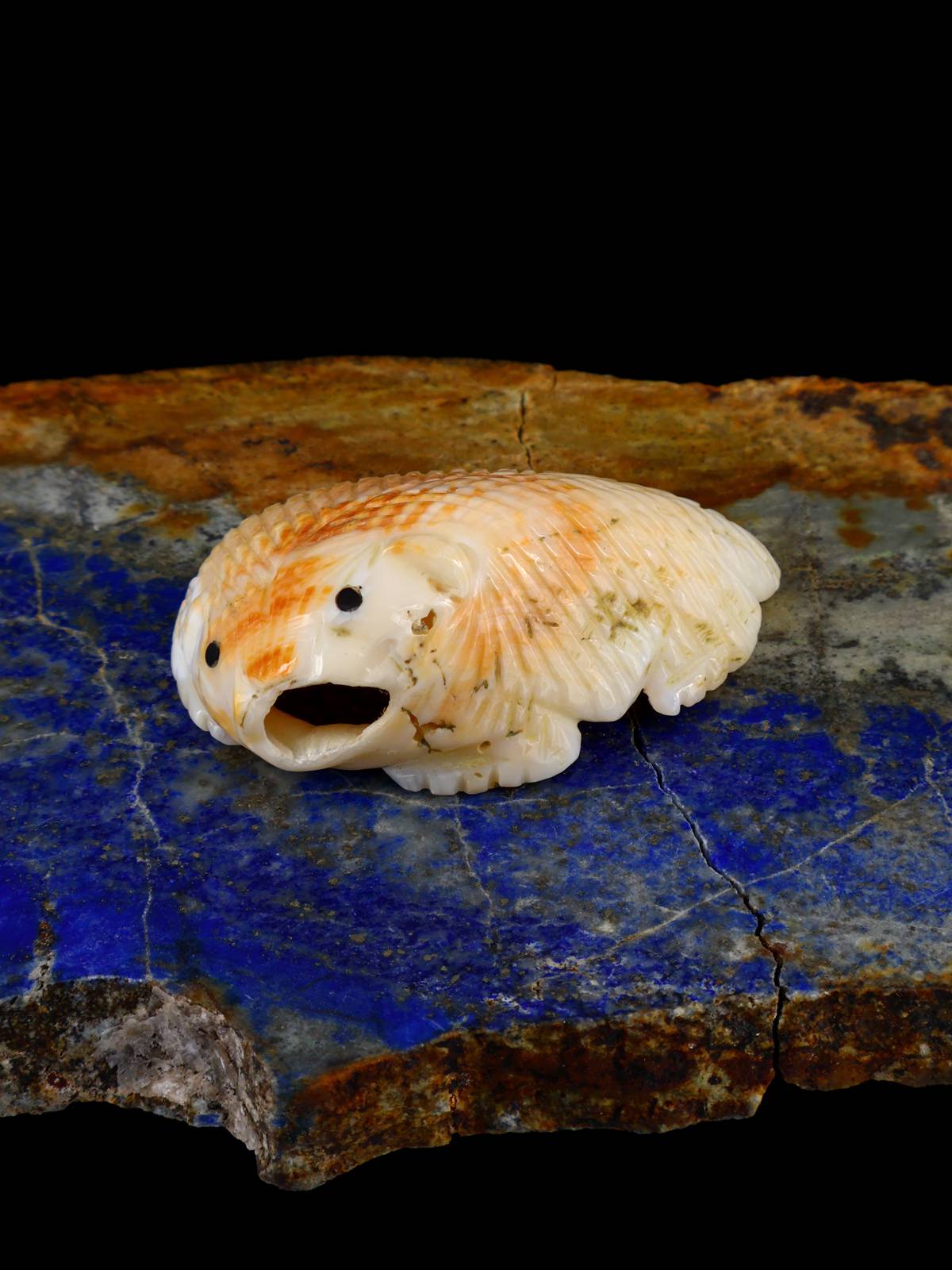 Shell Badger Navajo Carving - PuebloDirect.com