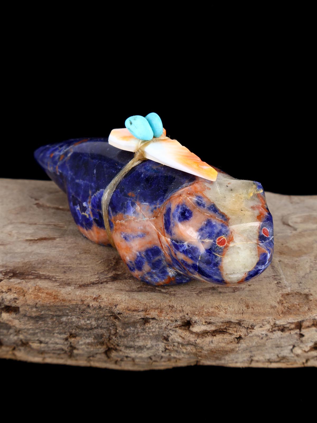 Sodalite Wolf Zuni Fetish - PuebloDirect.com