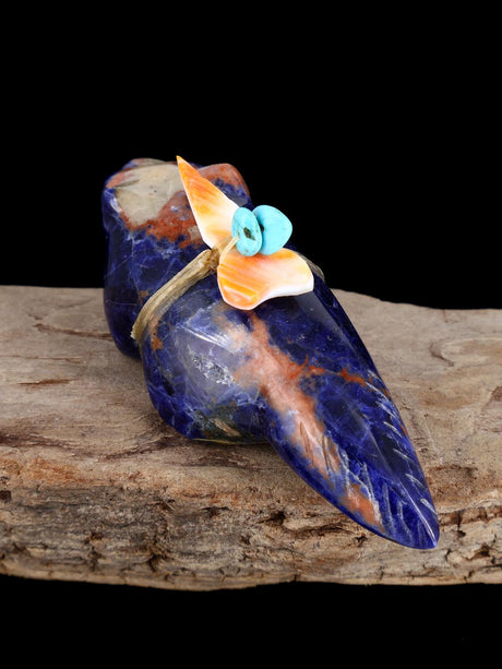 Sodalite Wolf Zuni Fetish - PuebloDirect.com
