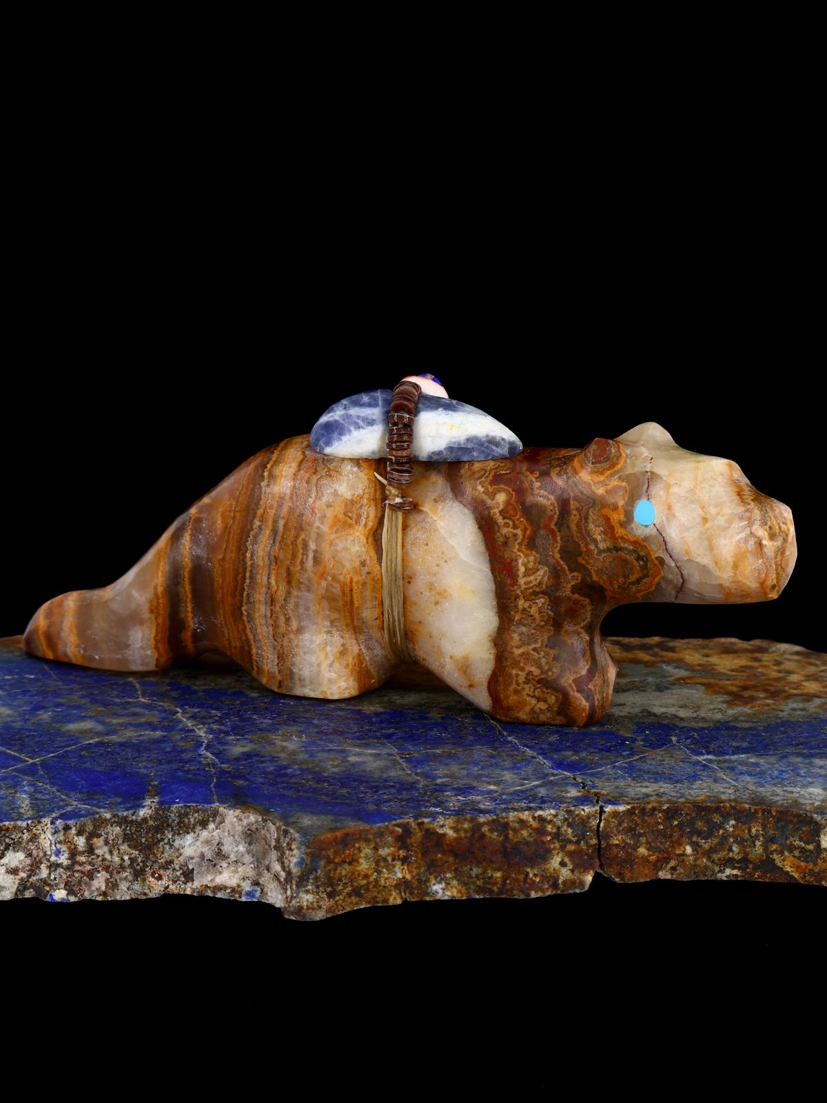 Onyx Wolf Zuni Fetish Carving - PuebloDirect.com