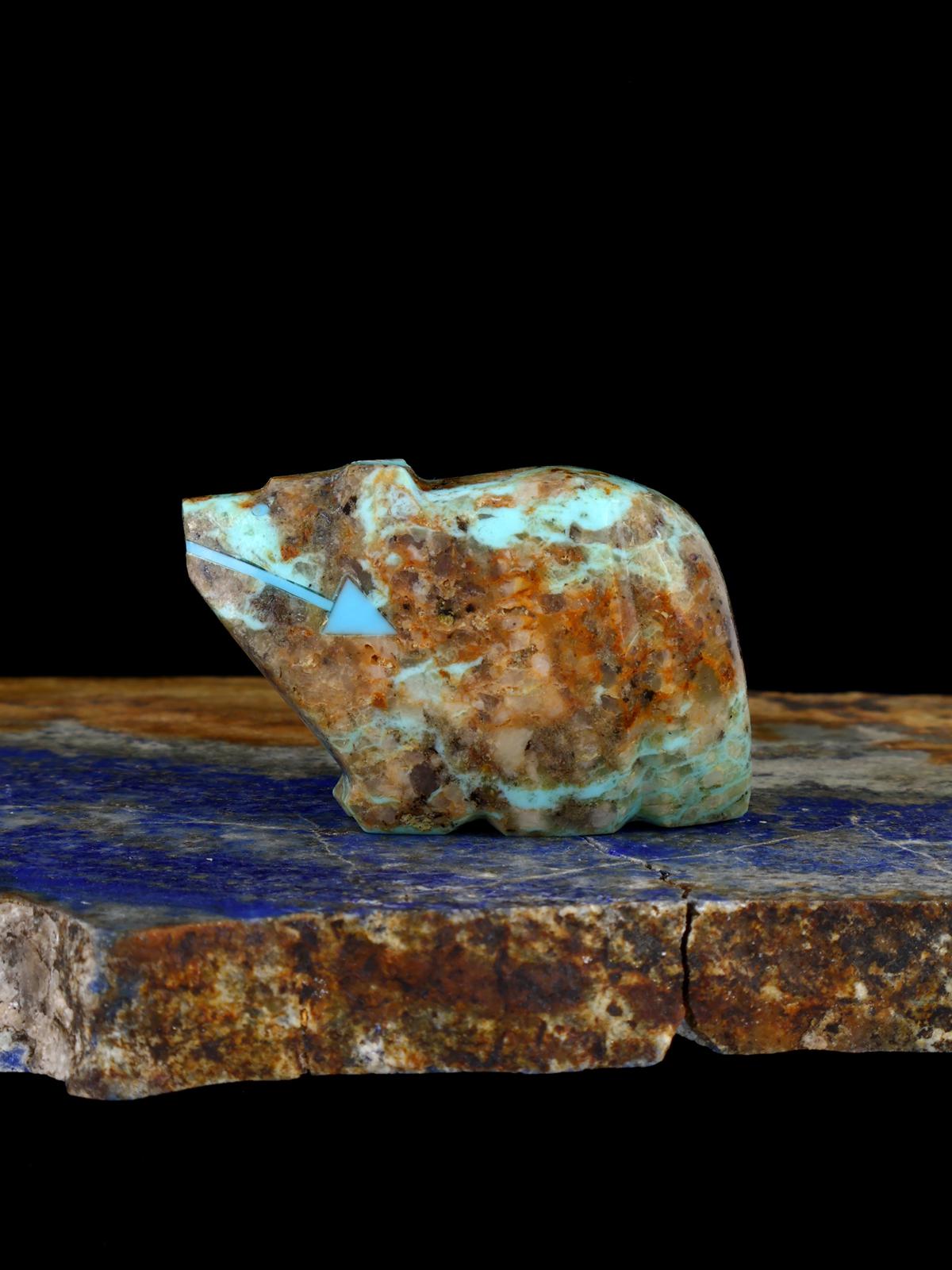 Turquoise Wolf Zuni Fetish - PuebloDirect.com