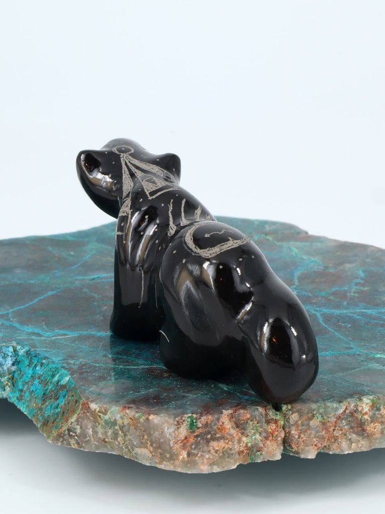 Black Marble Bear Zuni Fetish - PuebloDirect.com