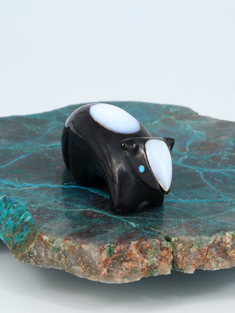 Black Marble Skunk Zuni Fetish - PuebloDirect.com