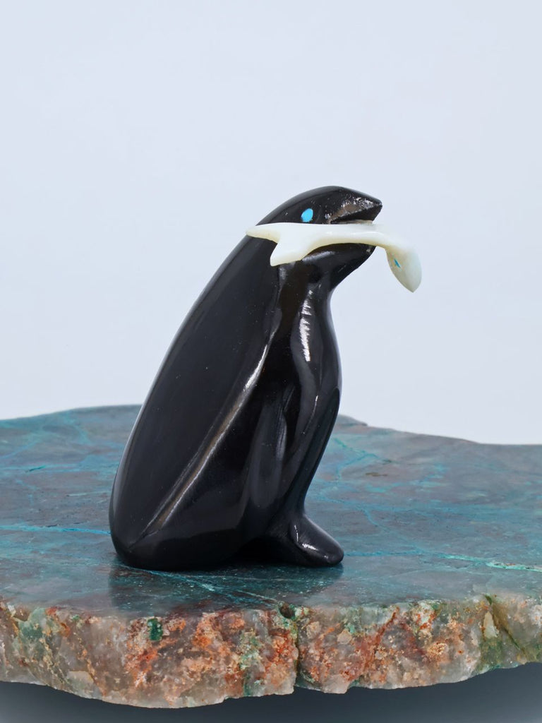 Black Marble Penguin With Fish Zuni Fetish - PuebloDirect.com