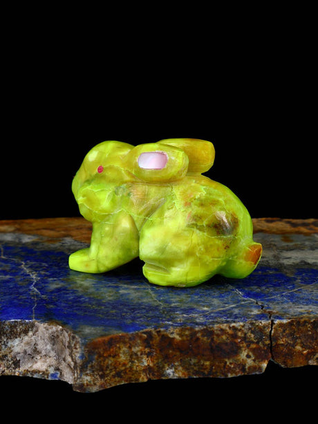 Mojave Turquoise Rabbit Zuni Fetish