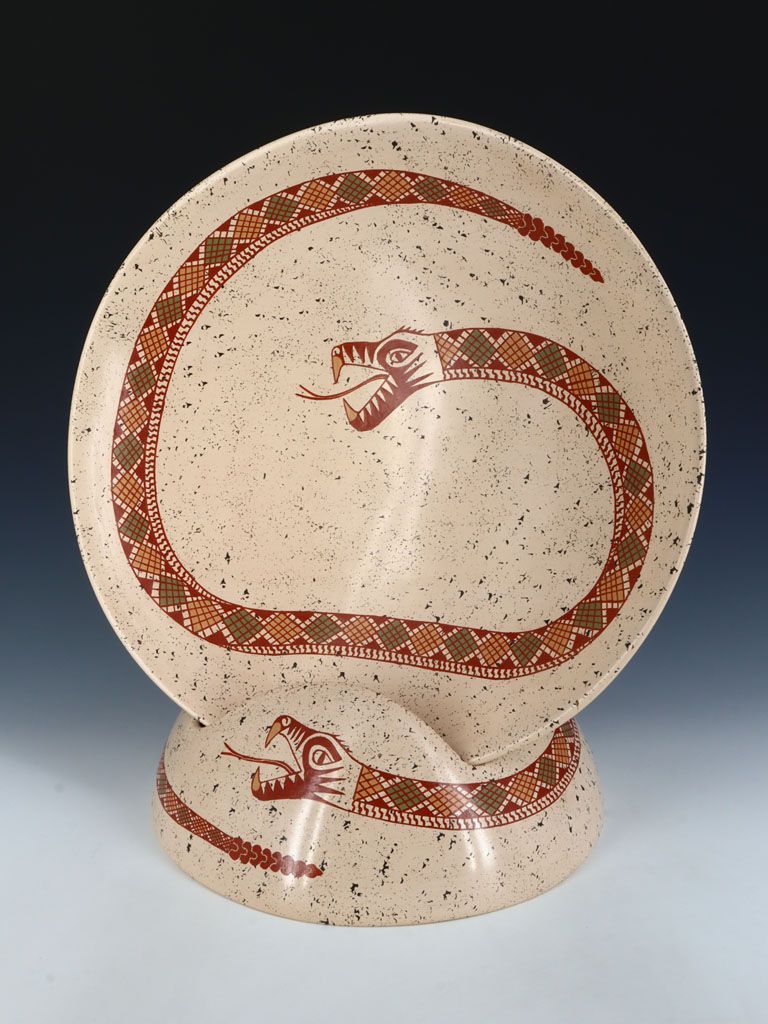 Hand Coiled Mata Ortiz Pottery Plate and Stand - PuebloDirect.com