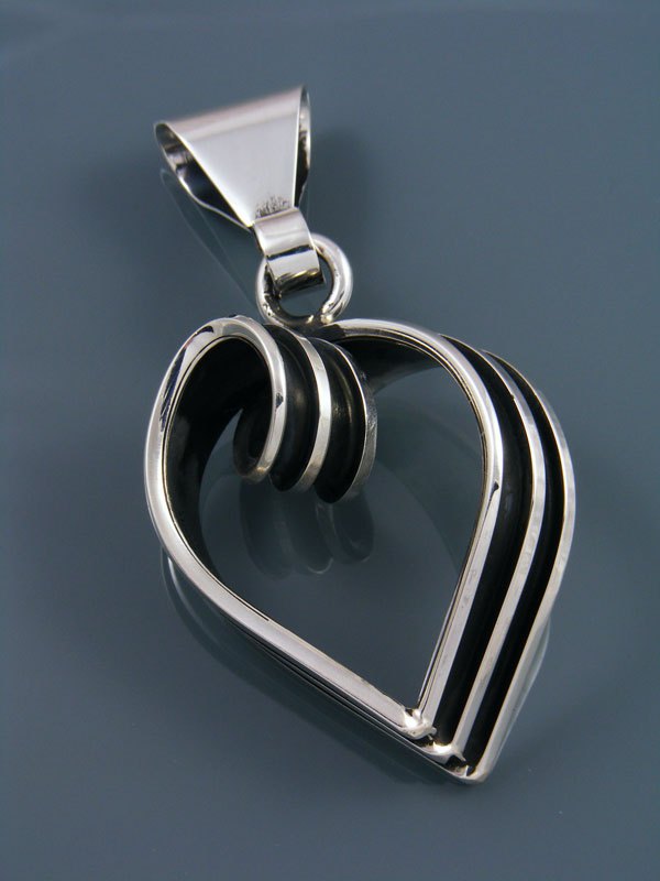 Navajo Sterling Silver Twisted Heart Pendant - PuebloDirect.com