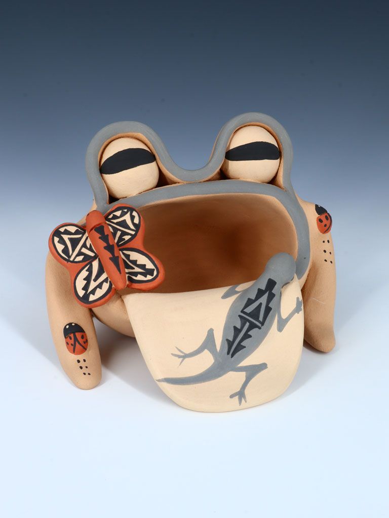 Jemez Pueblo Pottery Frog Storyteller Figurine - PuebloDirect.com