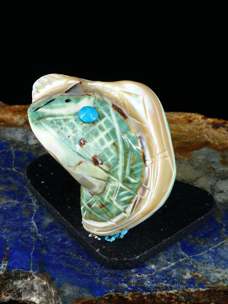 Green Snail Shell Maiden Zuni Fetish - PuebloDirect.com